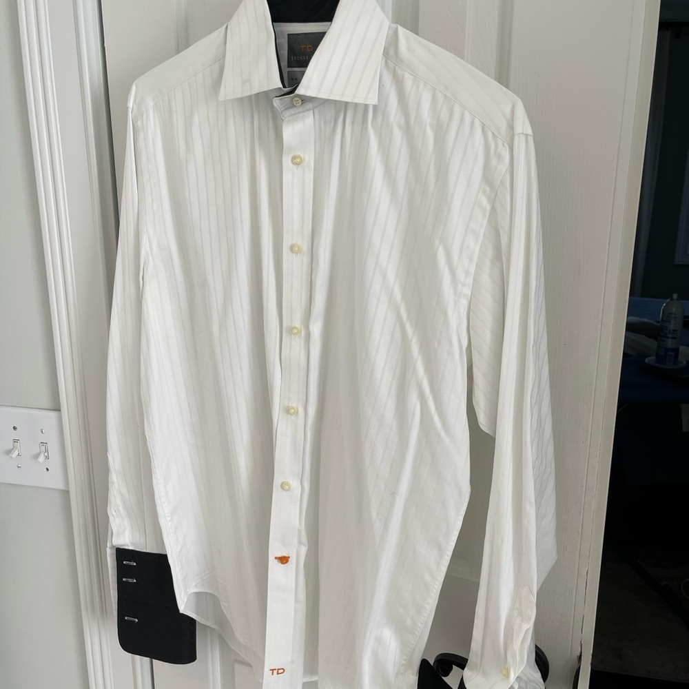 Thomas Dean white button down shirt